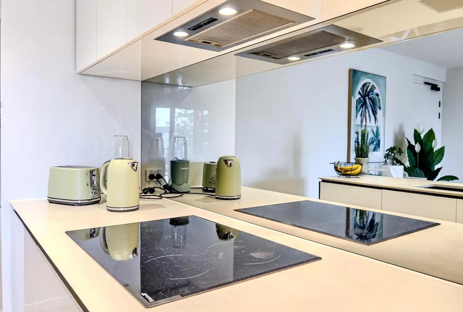 Palm Beach Luxury Getaway Gold Coast